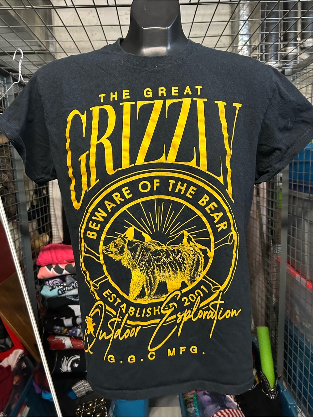 The Great Grizzly Graphic Tee BEWARE Black with Yellow Print awesome shirt M